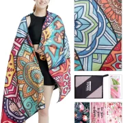 منشفة شاطئ ماصة وخفيفة – تجف بسرعة وتقاوم الرمل